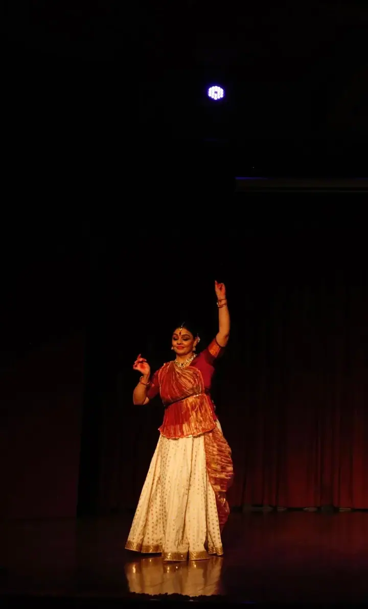 Hemantosav poster